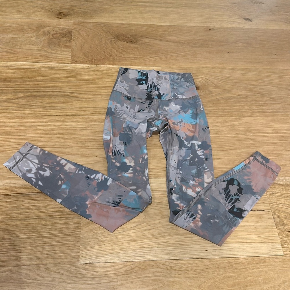 Lululemon leggings 28” size 0